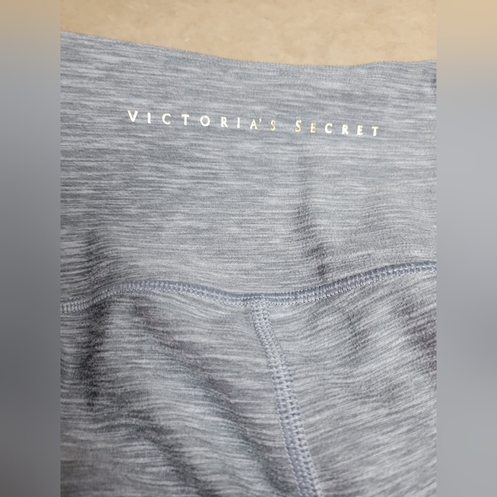 Victorias Secret Women's size 8 heather grey Leggings - Picture 8 of 9